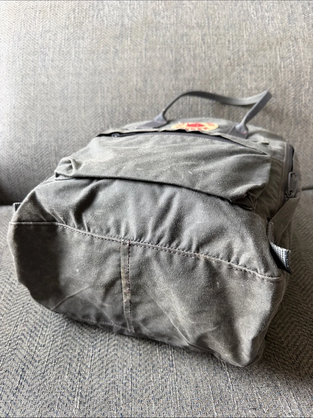 Fjallraven Kanken Frost Gray Backpack
